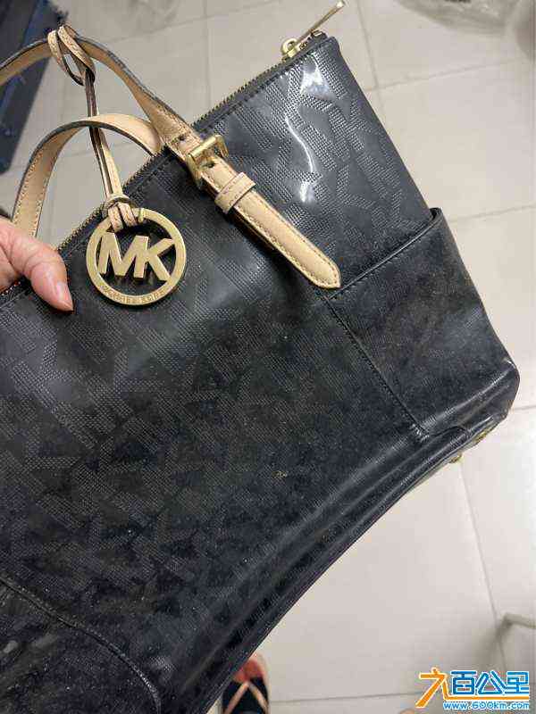 wechat_upload170455308865996a8095d28