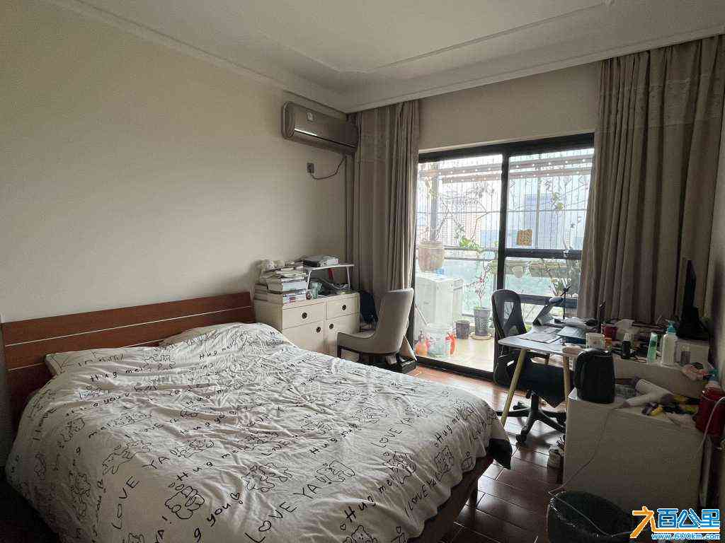 wechat_upload17127997636617401373318