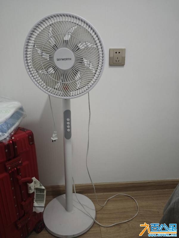 wechat_upload1746245257681596894e455