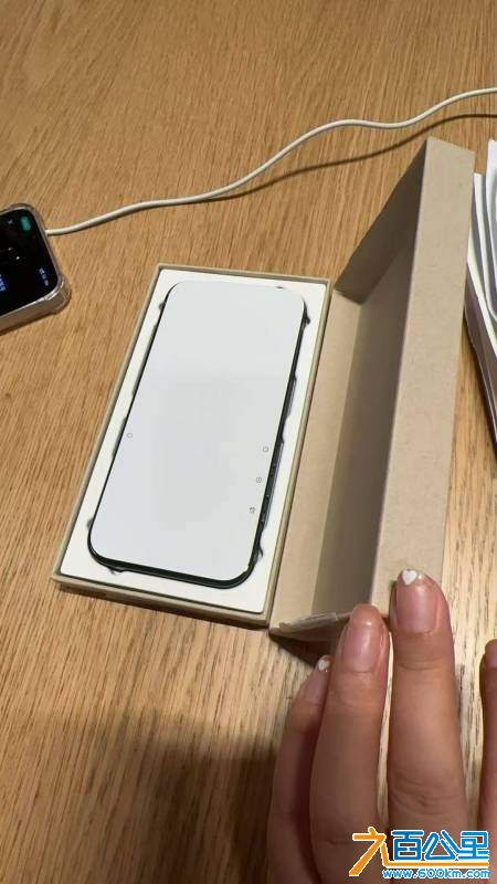 wechat_upload176043782068ee263cd7157